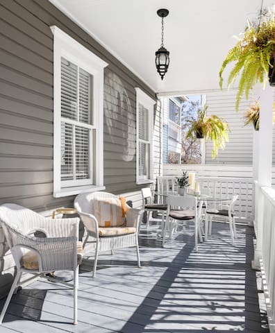 St. Philip Square managed Airbnb listing 3