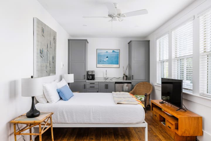 Spálňa s manželskou posteľou/ súkromný apartmán