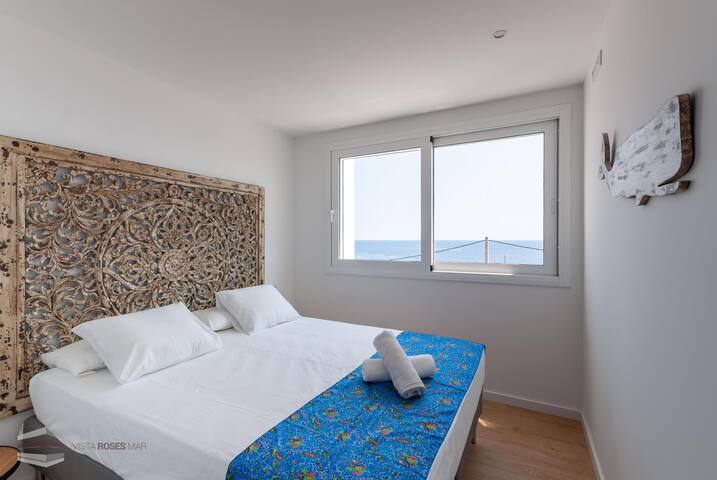 Superior villa with private pool and sea views (An gallery image 4