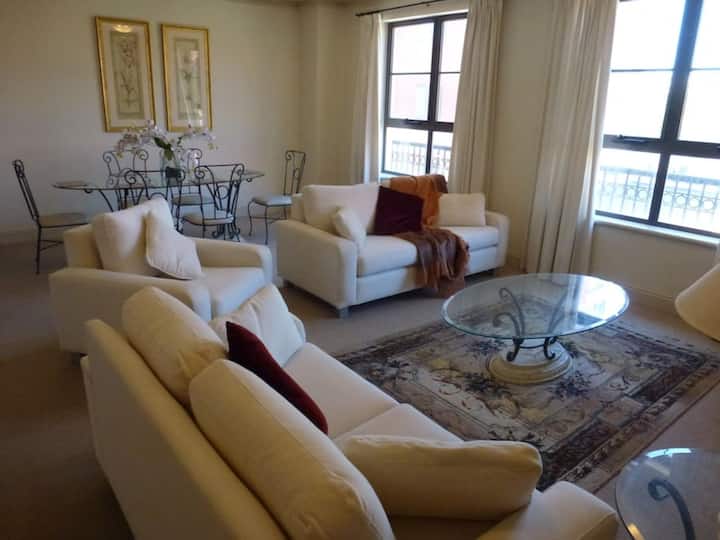 Splendid Apartment in Adelaide CBD Apartments for Rent in Adelaide