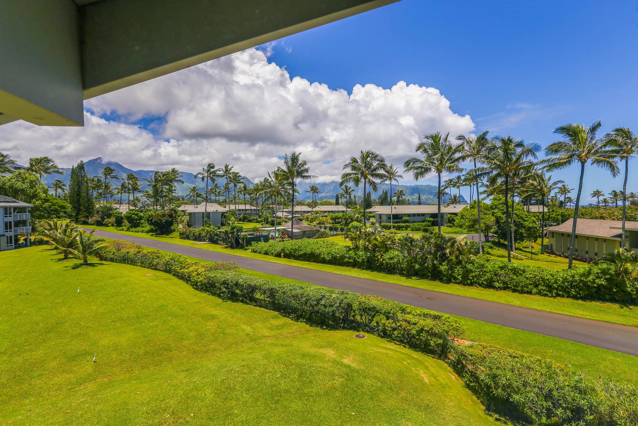 Condo in Princeville · ★4.86 · 2 bedrooms · 3 beds · 2 private baths - Image 17