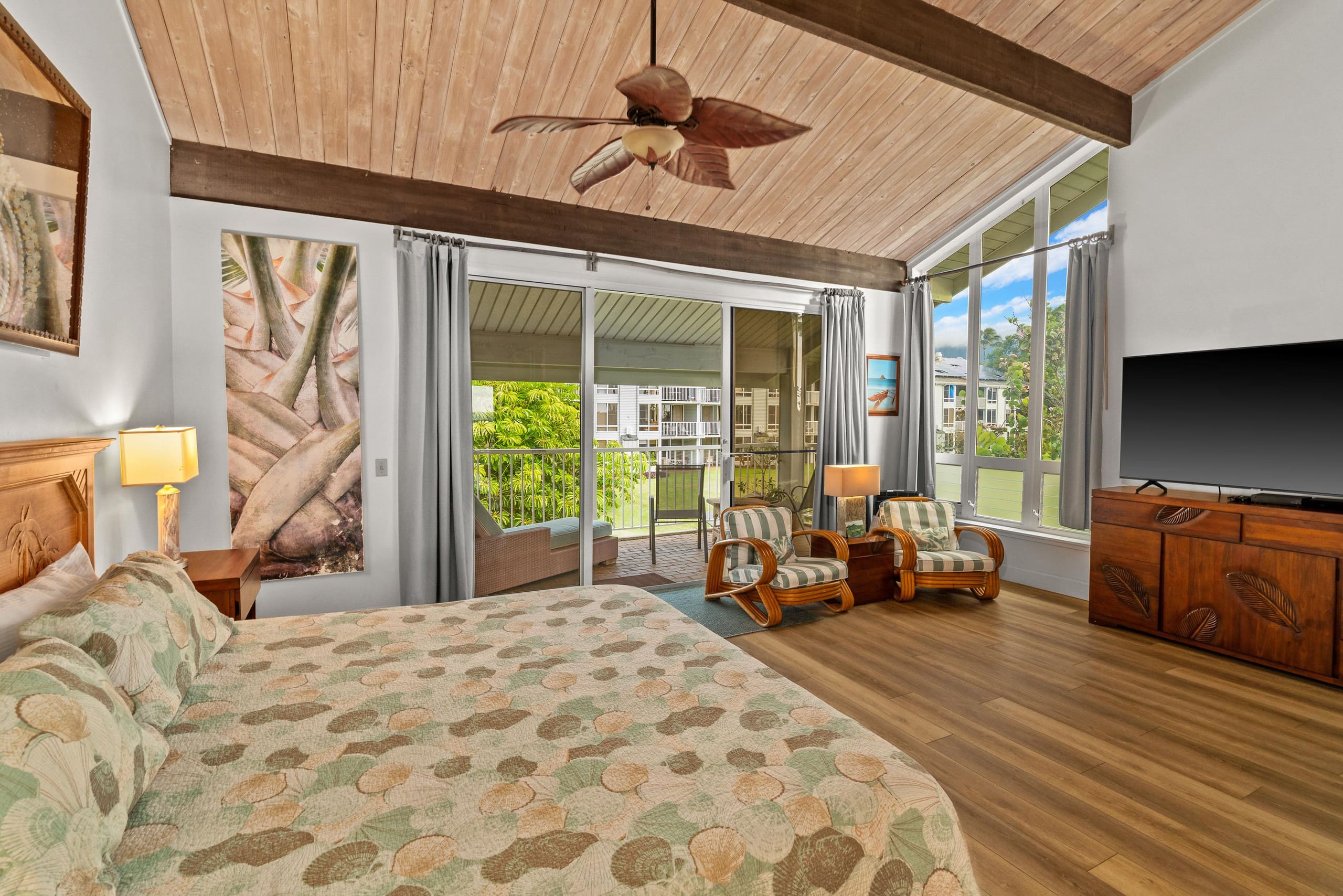 Condo in Princeville · ★4.86 · 2 bedrooms · 3 beds · 2 private baths - Image 9
