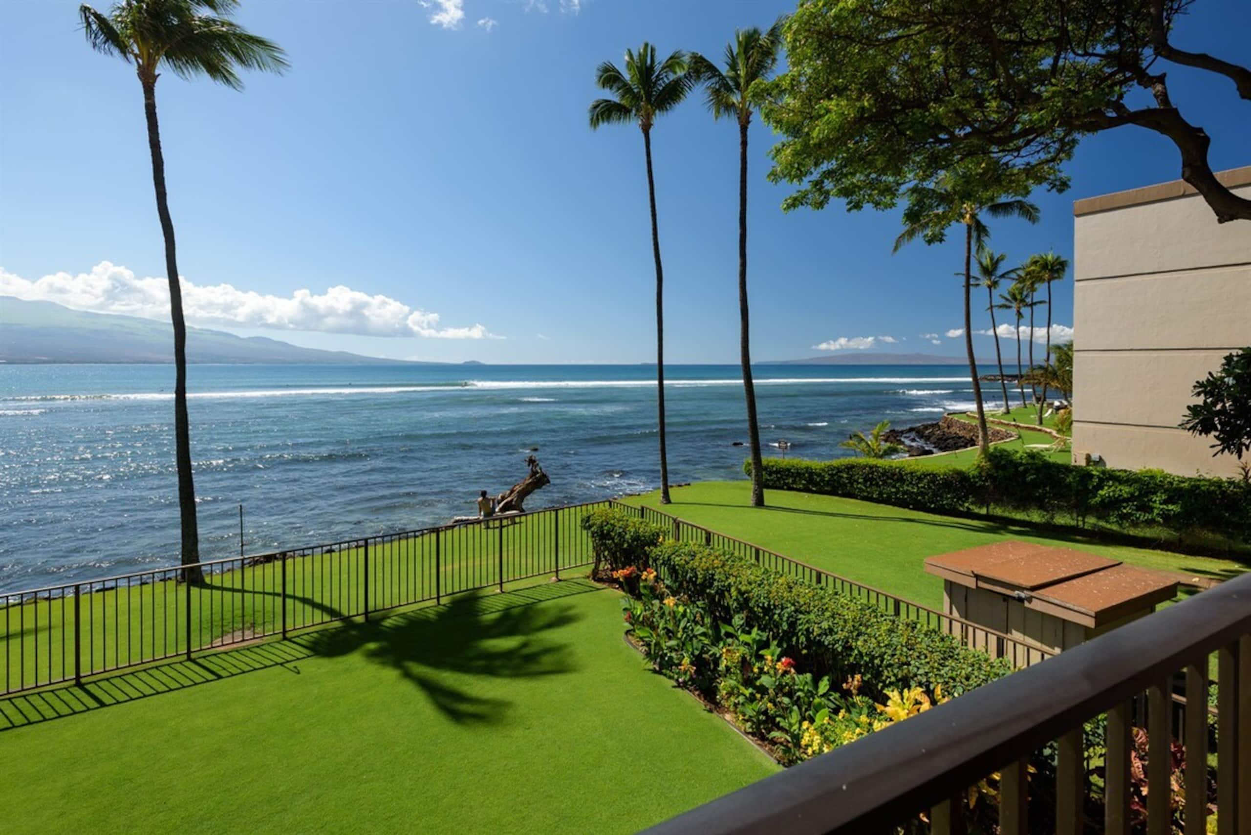 Condo in Wailuku · ★4.92 · 3 bedrooms · 5 beds · 2 private baths - Image 12