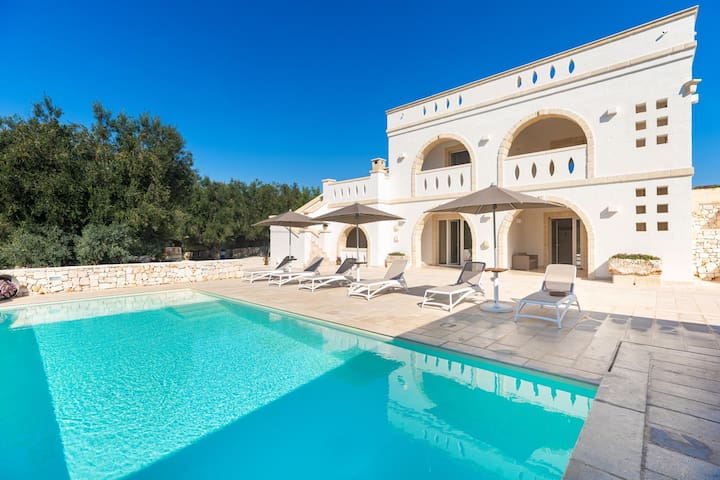Luxury Masseria Don Salvatore with Pool & Terrace