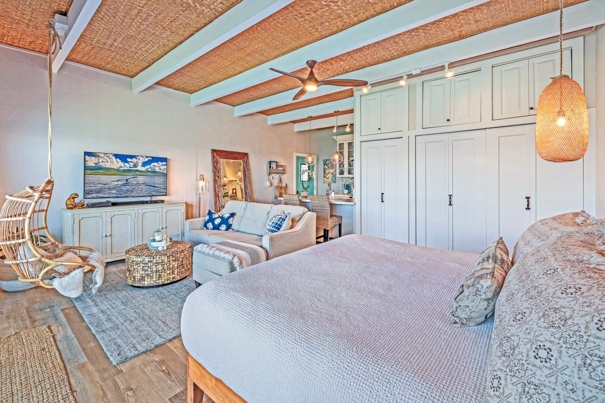 Condo in Lahaina · ★4.98 · 1 bedroom · 1 bed · 1 bath - Image 5