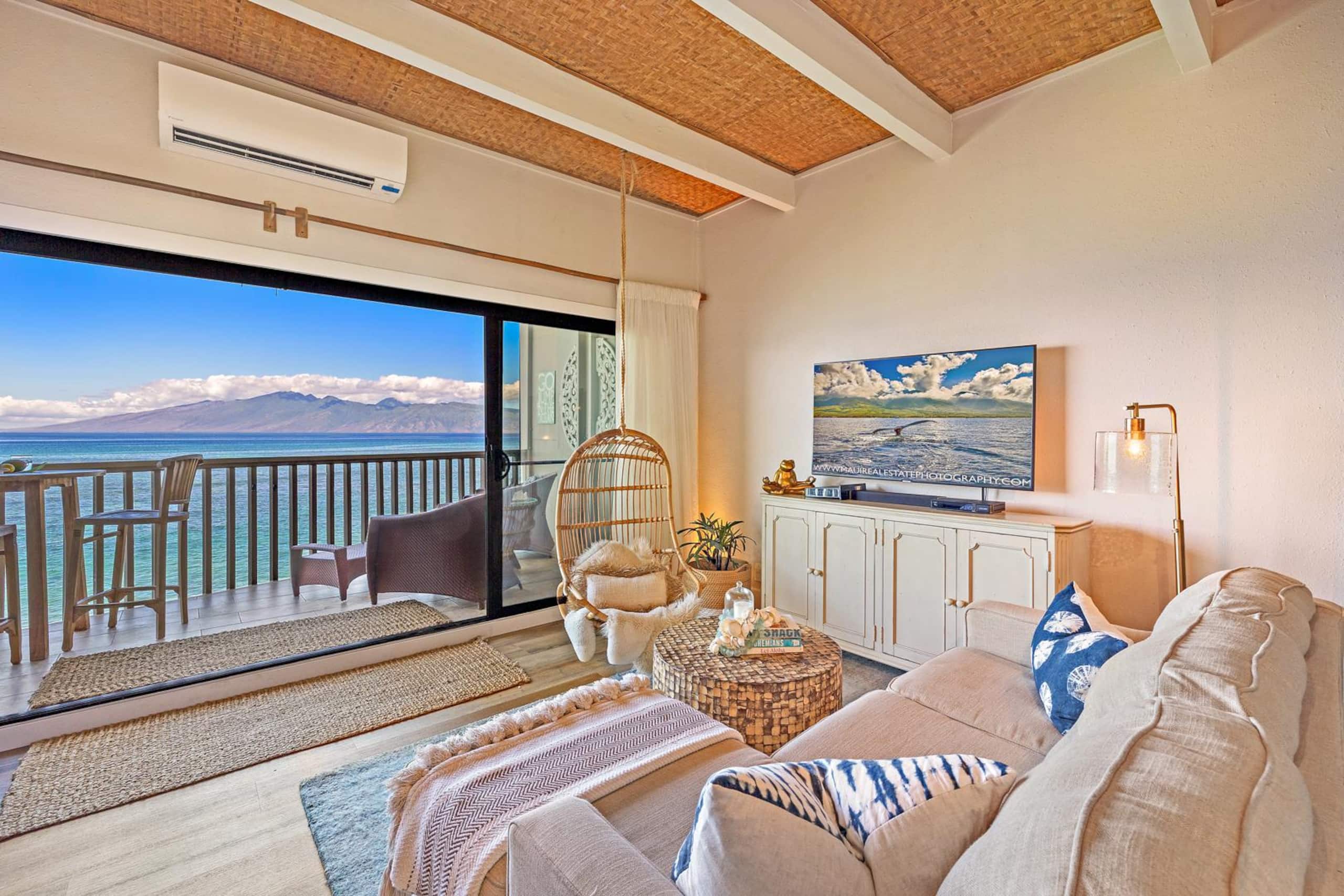 Condo in Lahaina · ★4.98 · 1 bedroom · 1 bed · 1 bath - Image 7