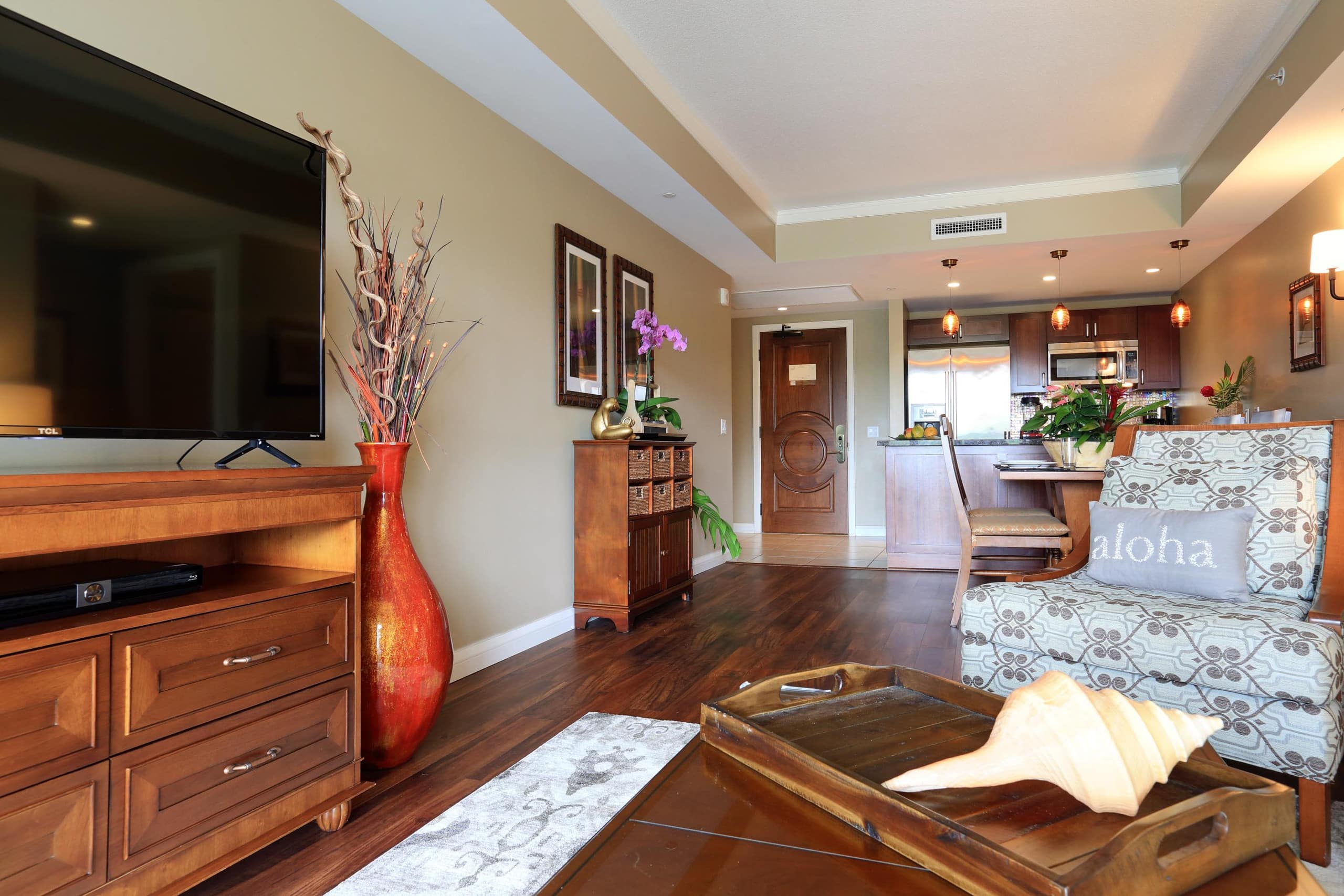 Condo in Lahaina · ★5.0 · 1 bedroom · 3 beds · 1 bath - Image 4
