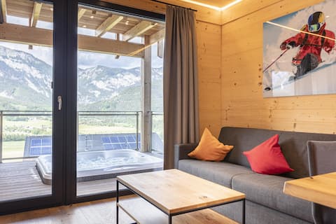 Erfolgreiche Airbnb-Immobilie: Superior Apartment with sauna & whirlpool in Haus Im Ennstal