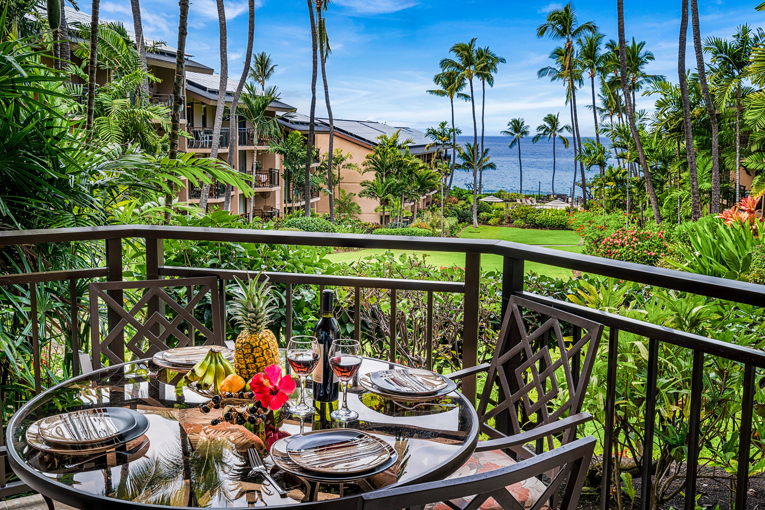Condo in Kailua-Kona · ★4.72 · 1 bedroom · 2 beds · 1 bath - Image 1