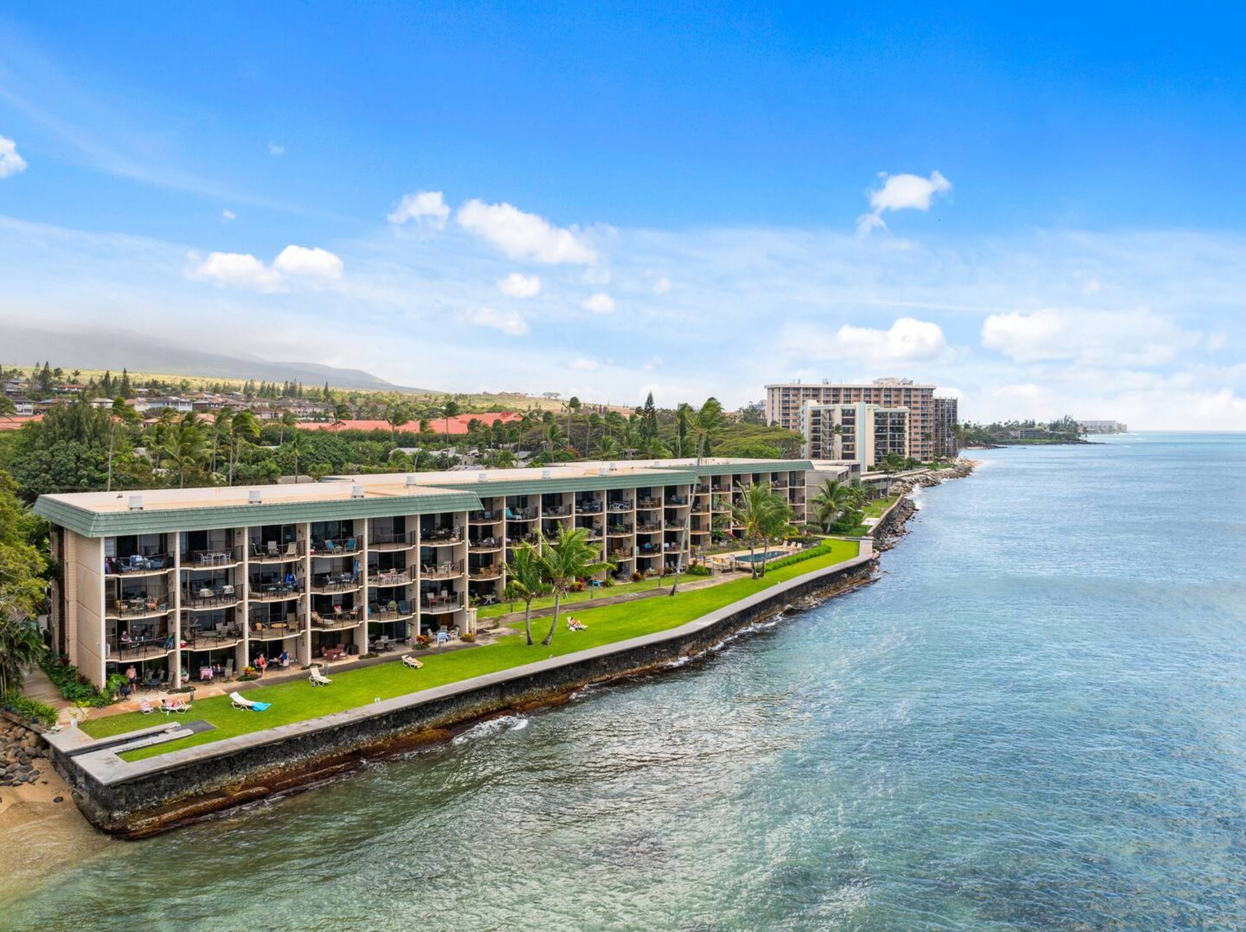 Condo in Lahaina · ★4.59 · 1 bedroom · 2 beds · 1 bath - Image 28