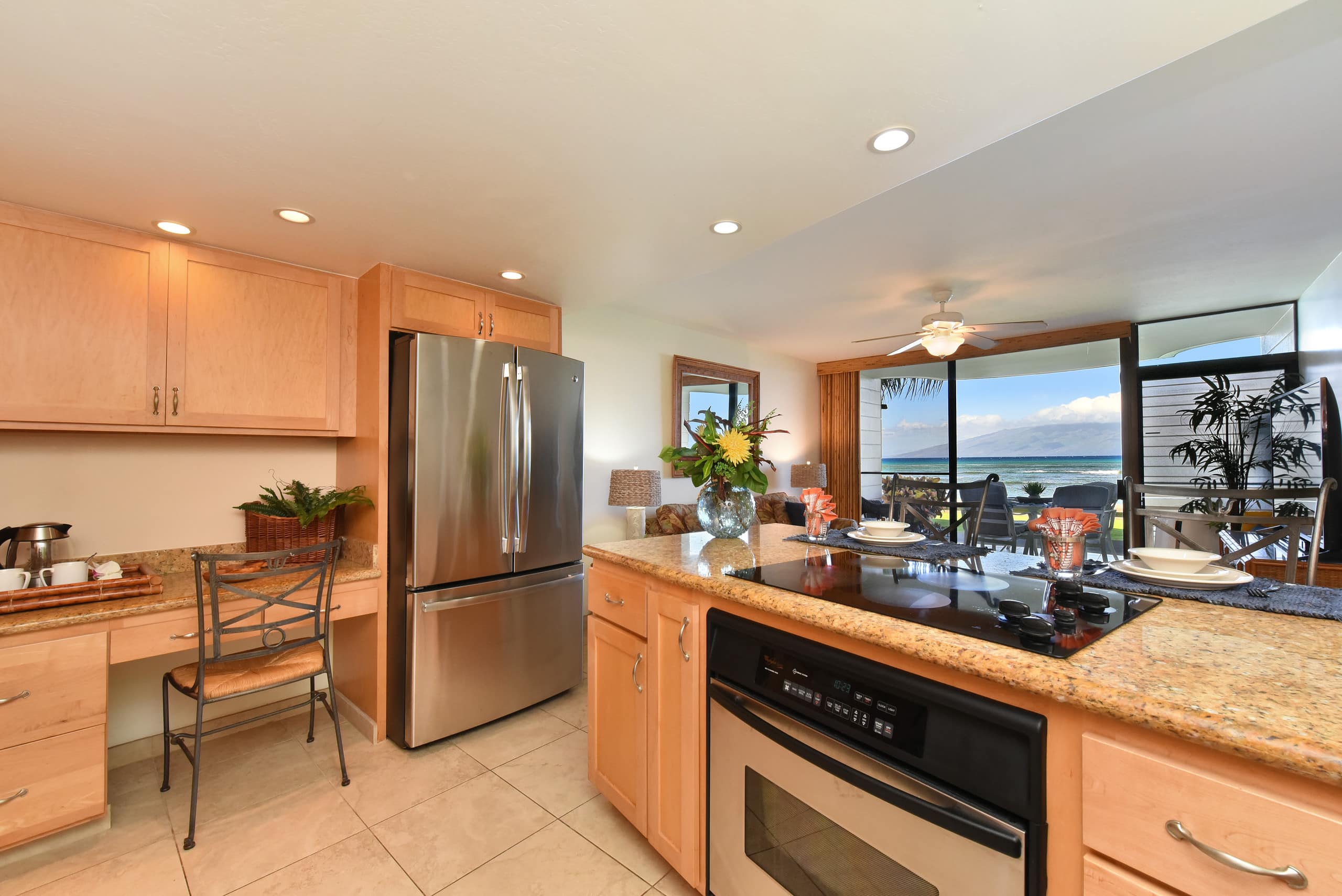Condo in Lahaina · ★4.59 · 1 bedroom · 2 beds · 1 bath - Image 10