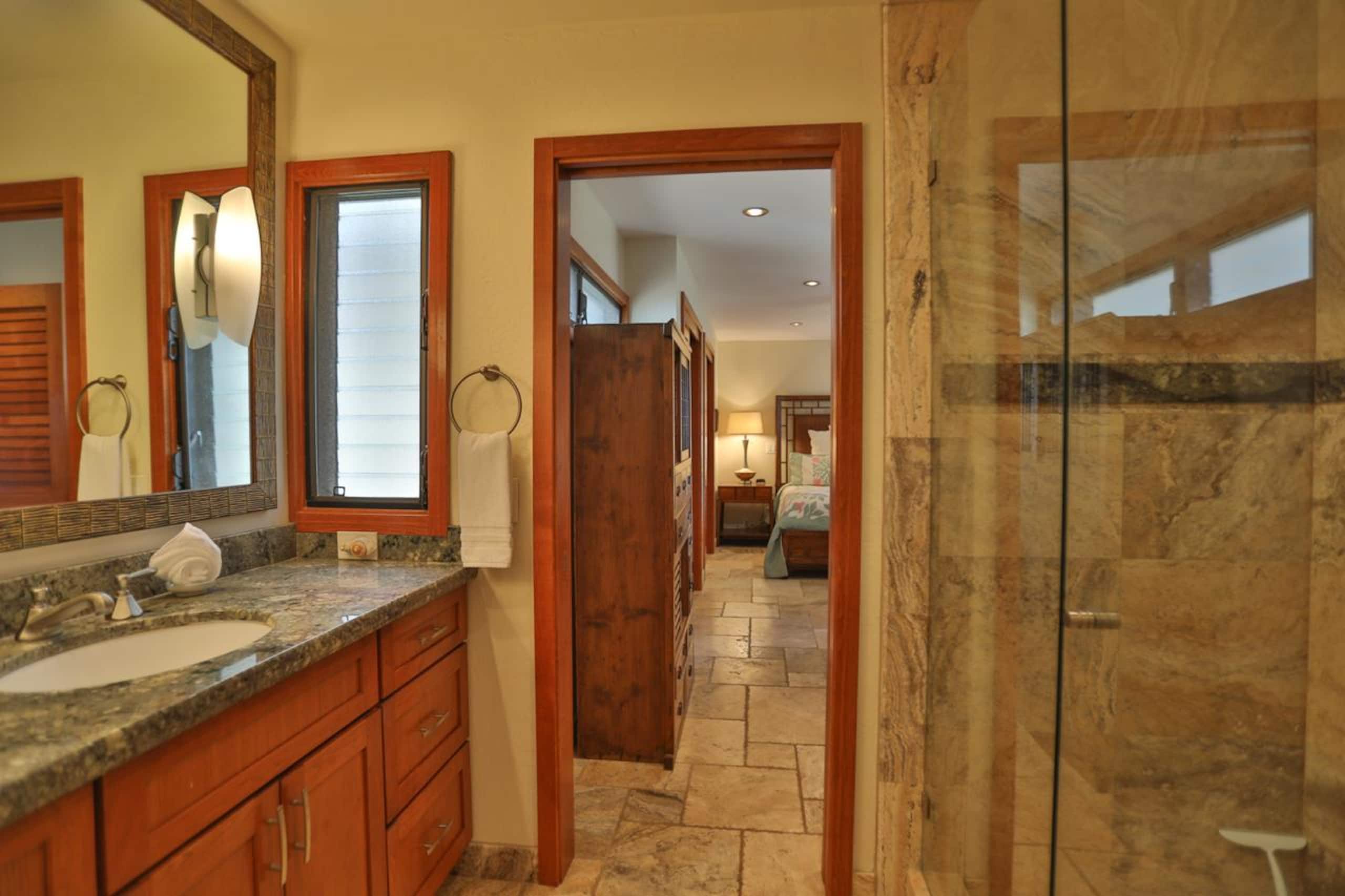 Condo in Kihei · ★5.0 · 1 bedroom · 2 beds · 2 baths - Image 17