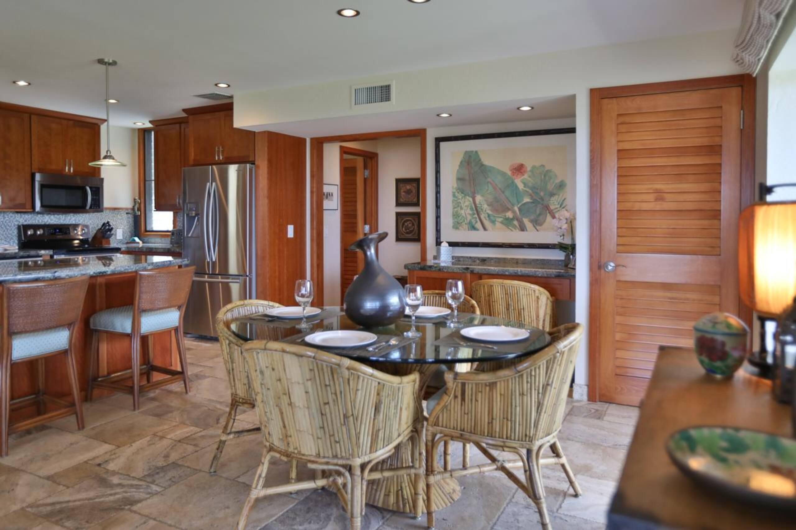 Condo in Kihei · ★5.0 · 1 bedroom · 2 beds · 2 baths - Image 9