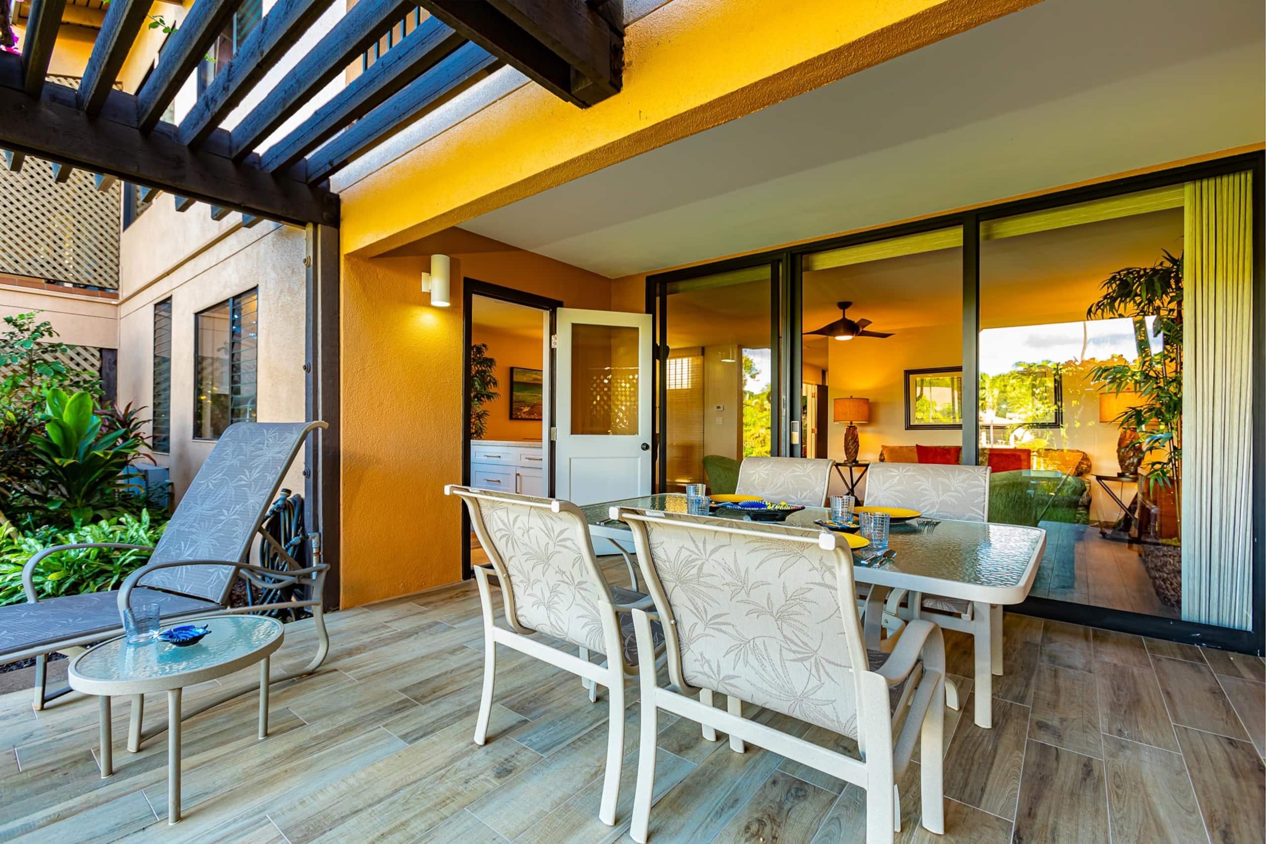 Condo in Kihei · ★4.88 · 1 bedroom · 2 beds · 2 baths - Image 5