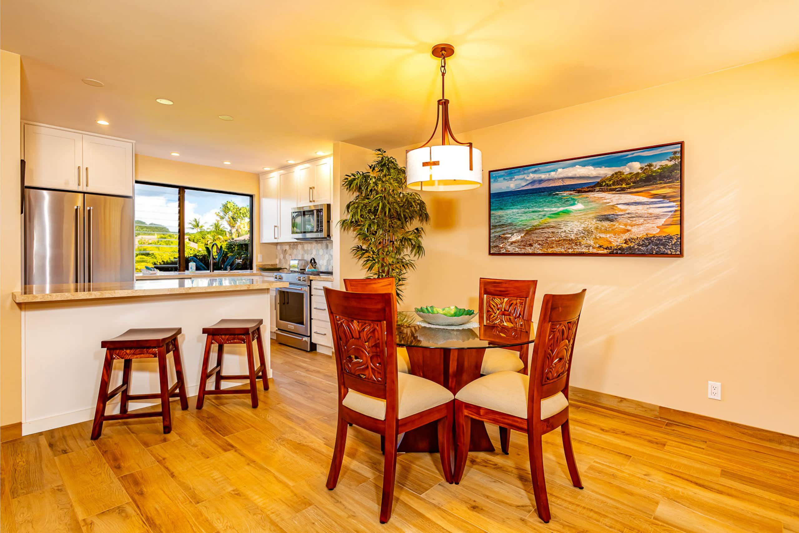 Condo in Kihei · ★4.88 · 1 bedroom · 2 beds · 2 baths - Image 10