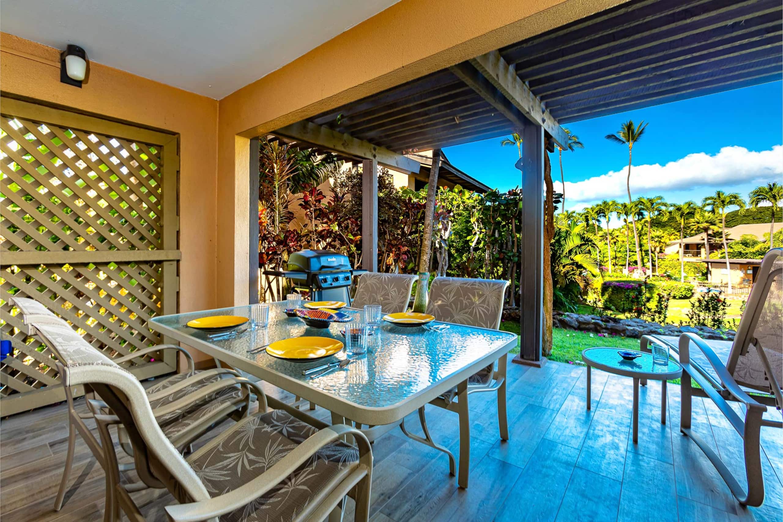 Condo in Kihei · ★4.88 · 1 bedroom · 2 beds · 2 baths - Image 2
