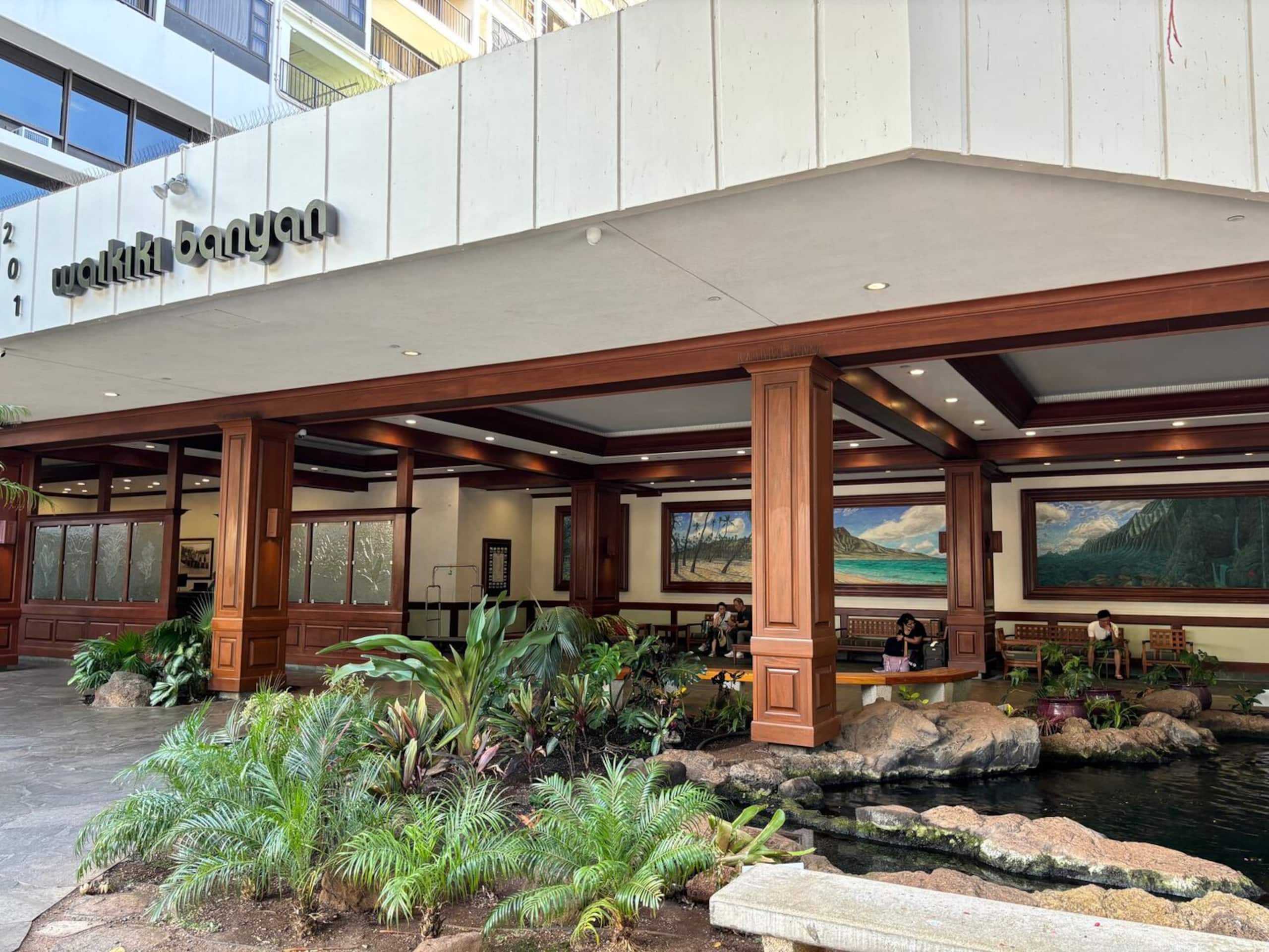 Condo in Honolulu · ★4.33 · 1 bedroom · 2 beds · 1 private bath - Image 25