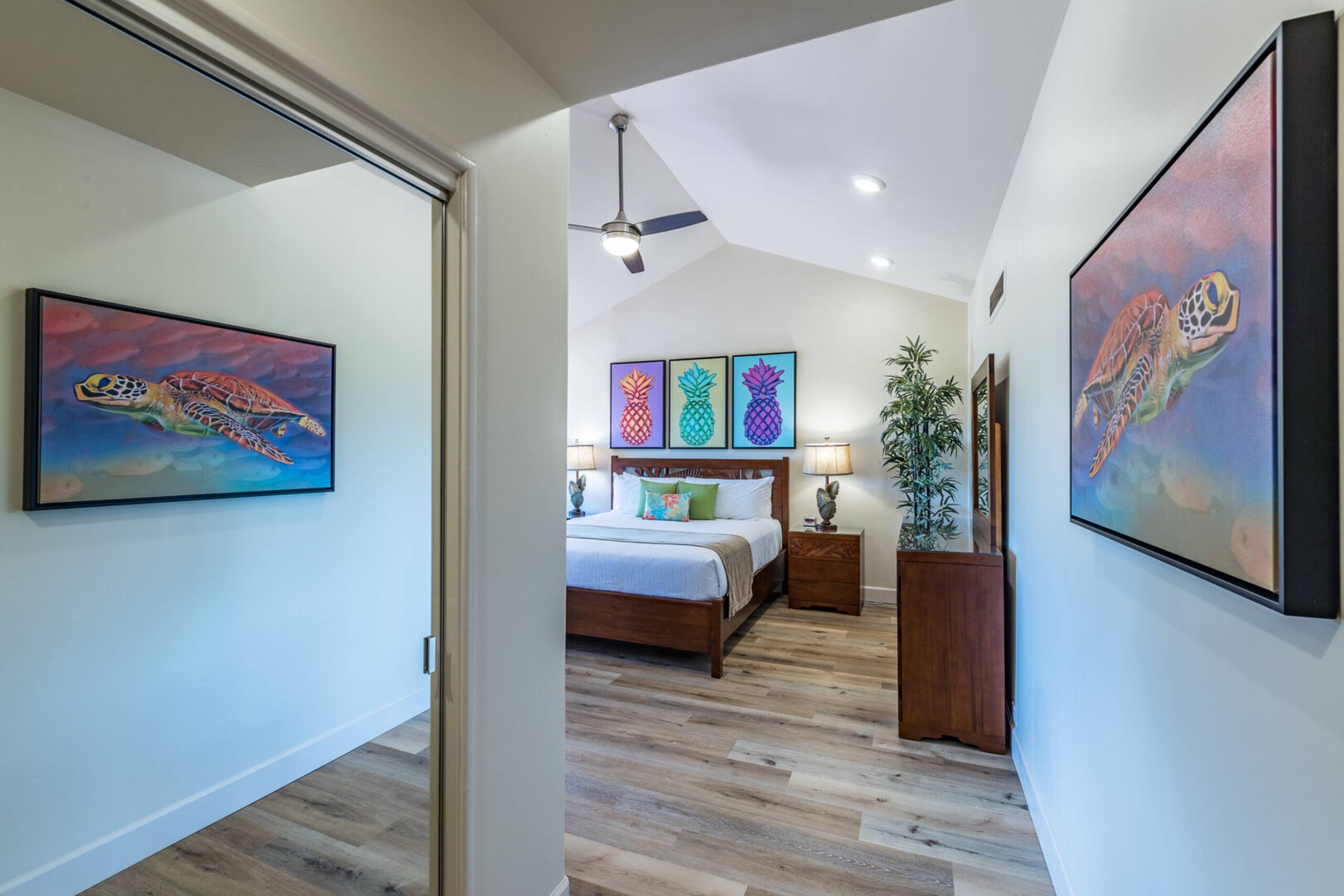 Condo in Lahaina · ★4.89 · 2 bedrooms · 2 beds · 2 baths - Image 17