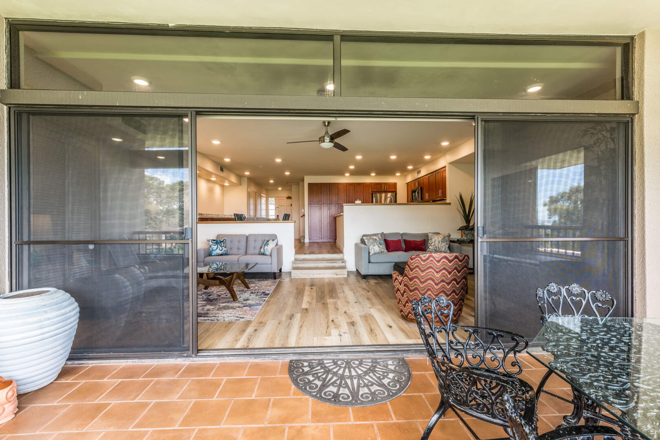 Condo in Lahaina · ★4.89 · 2 bedrooms · 2 beds · 2 baths - Image 33