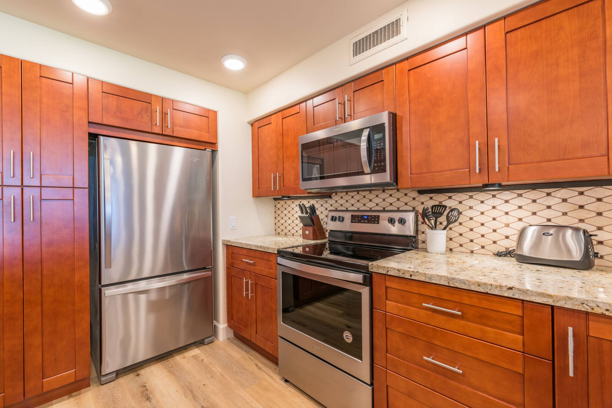 Condo in Lahaina · ★4.89 · 2 bedrooms · 2 beds · 2 baths - Image 6