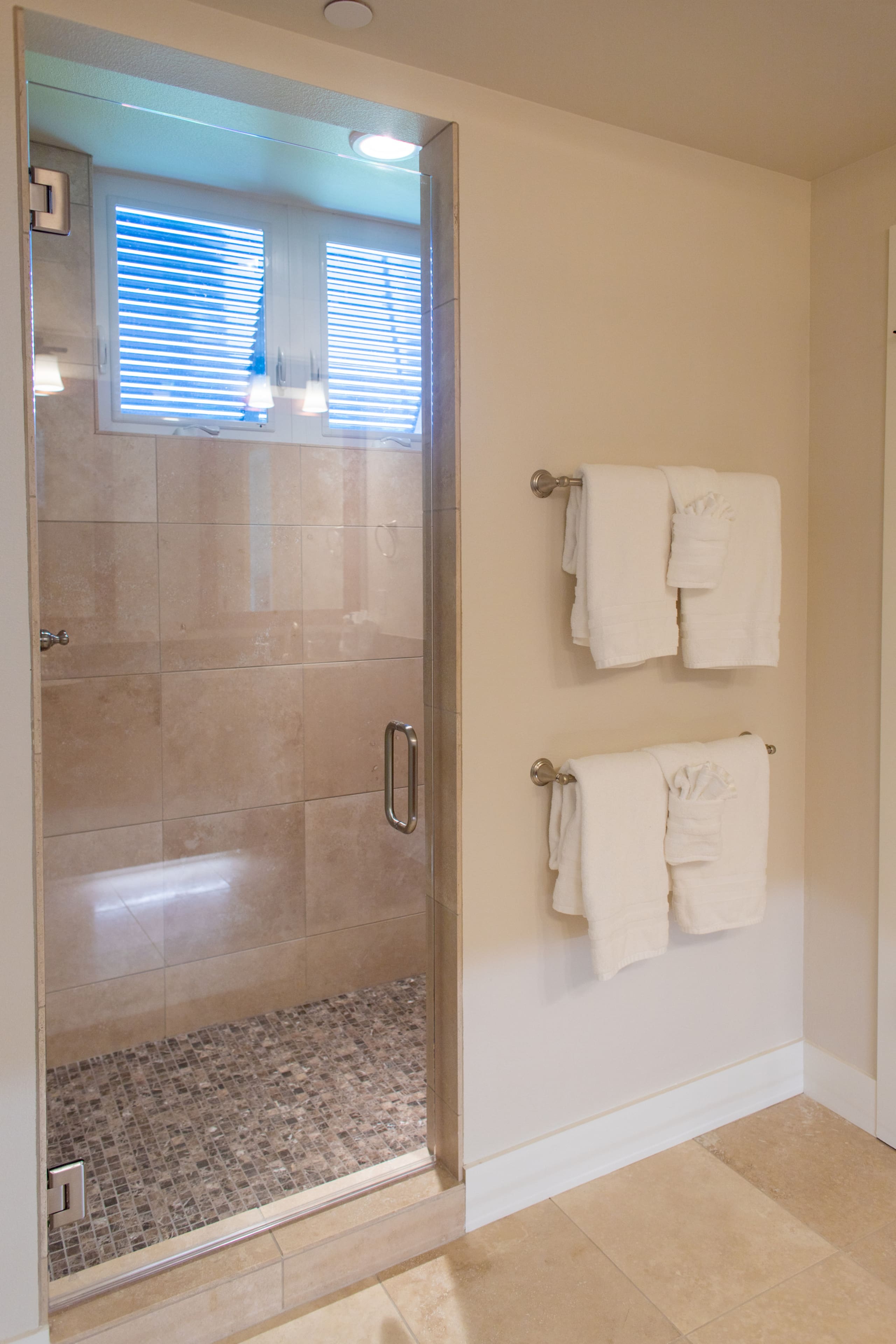 Condo in Poipu · ★4.84 · 2 bedrooms · 2 beds · 2.5 private baths - Image 29