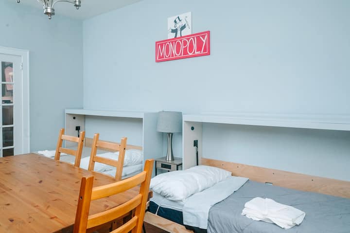 Prime-location | Walkable | Sleeps 6 |~Monopoly~| - Pittsburgh
