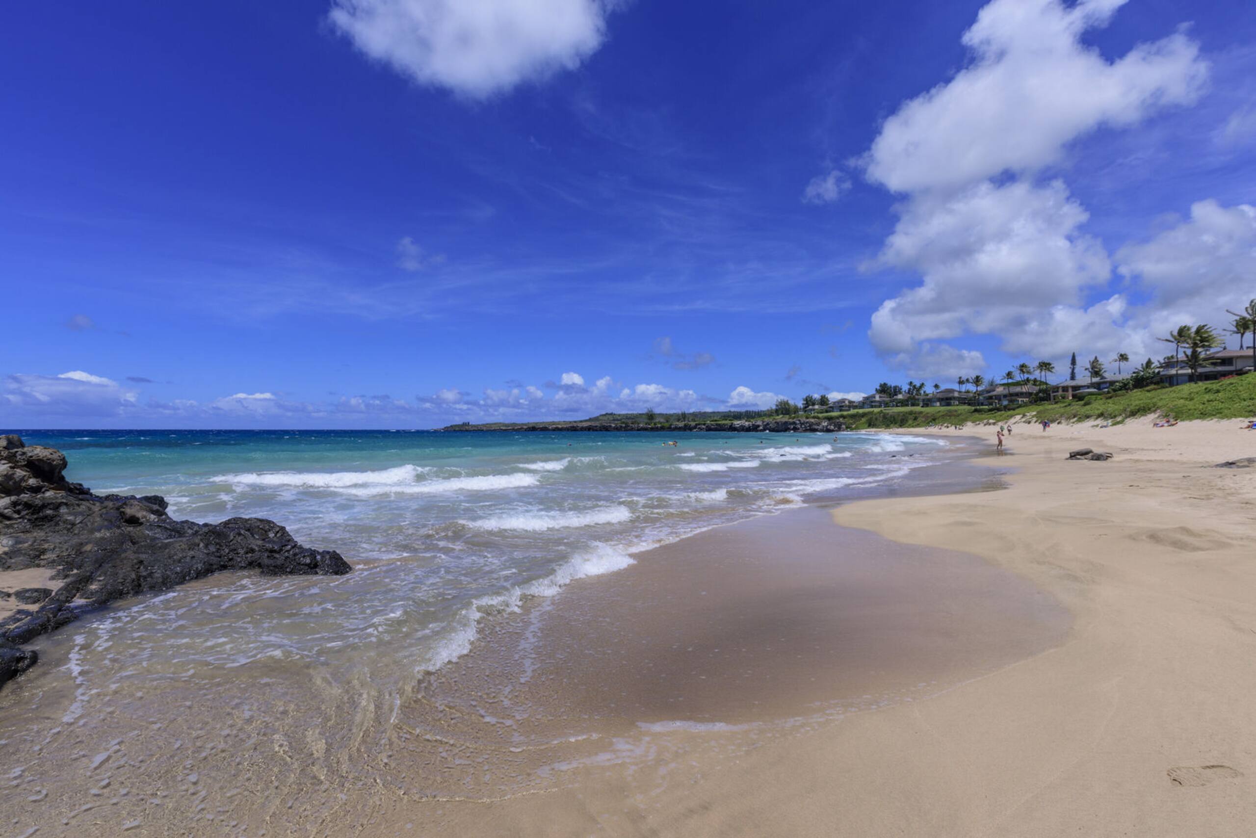 Condo in Lahaina · ★4.8 · 1 bedroom · 2 beds · 1 bath - Image 33