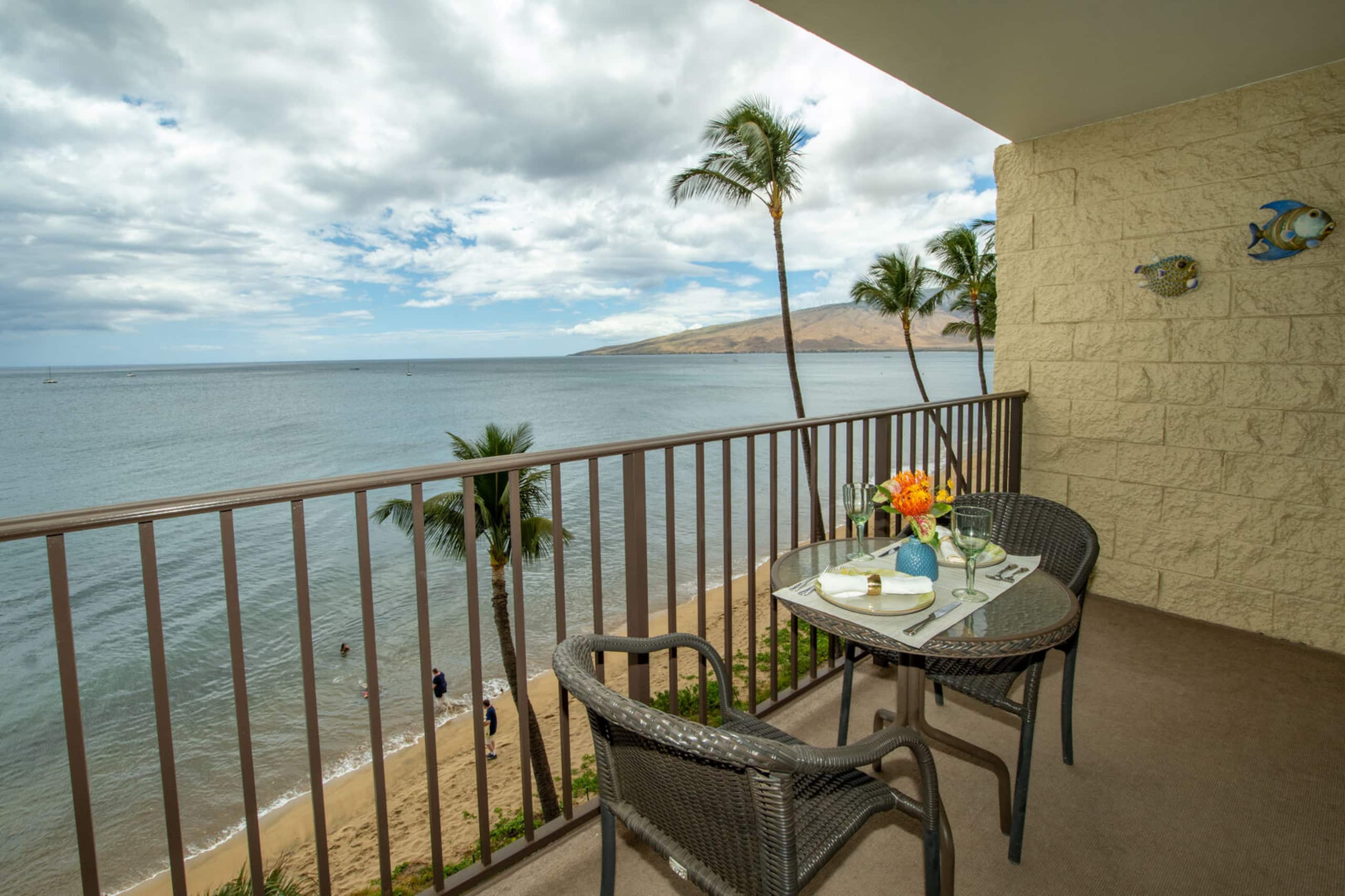 Condo in Kihei · ★4.5 · 1 bedroom · 2 beds · 1 private bath - Image 2