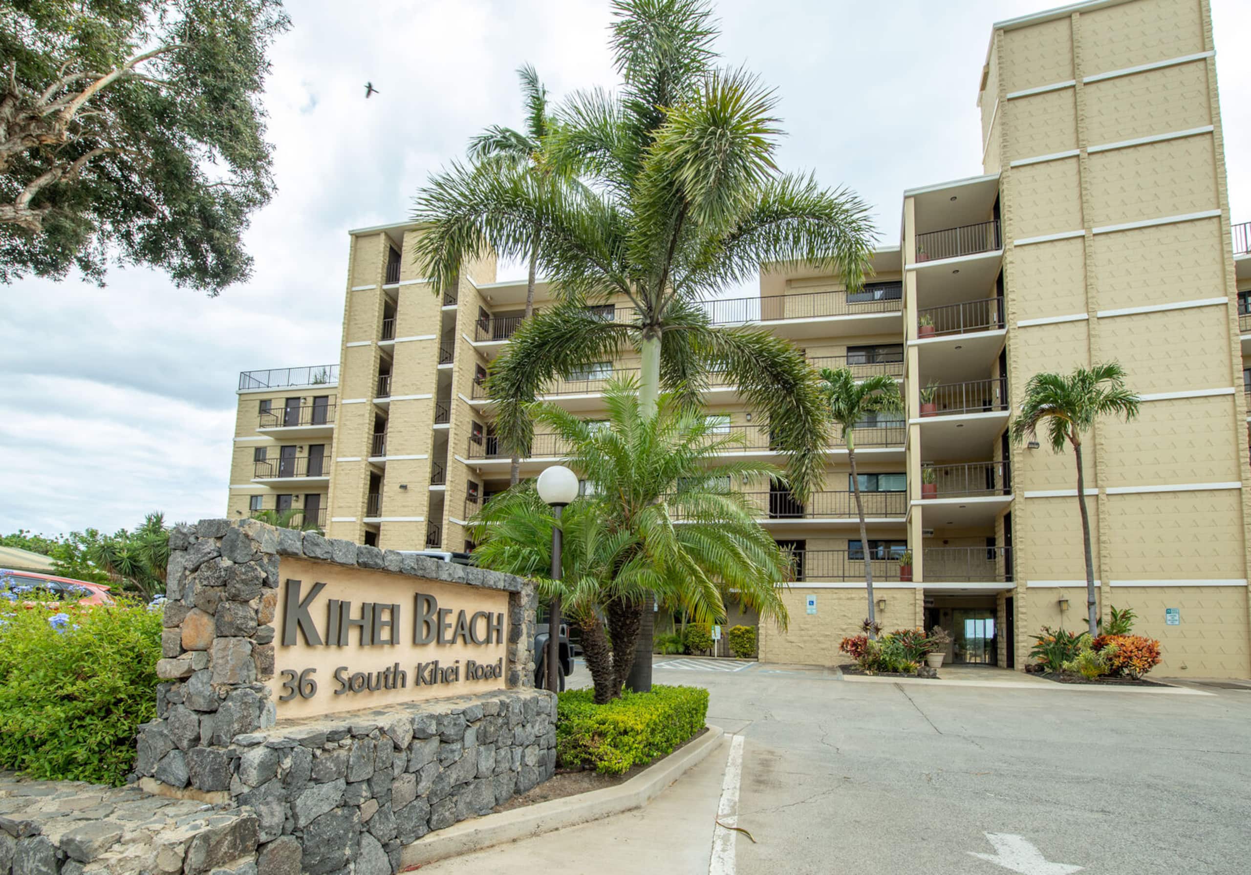 Condo in Kihei · ★4.5 · 1 bedroom · 2 beds · 1 private bath - Image 25