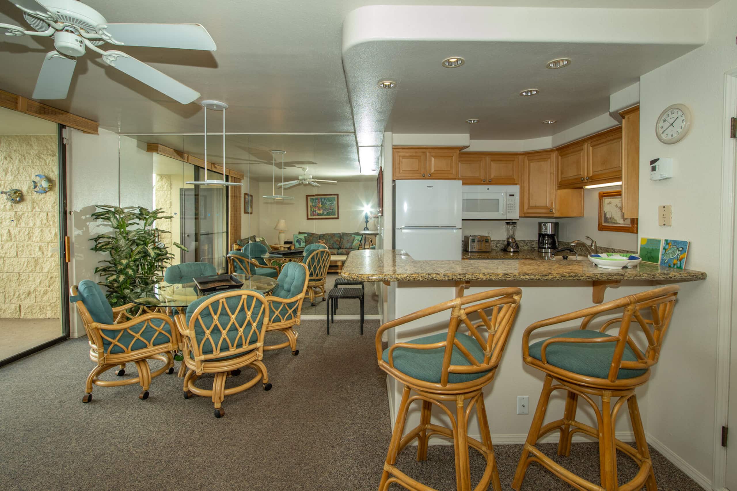 Condo in Kihei · ★4.5 · 1 bedroom · 2 beds · 1 private bath - Image 8