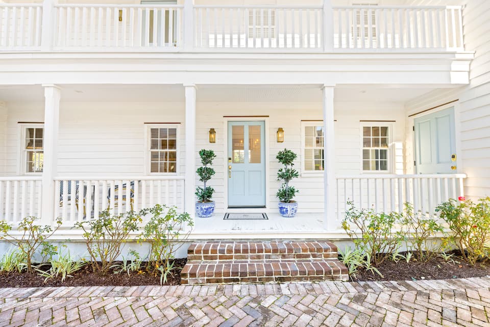 Guesthouse Charleston East 204 — photo 1