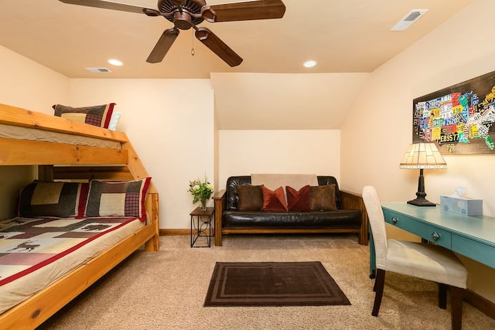 Stapelkamer met volledige futon