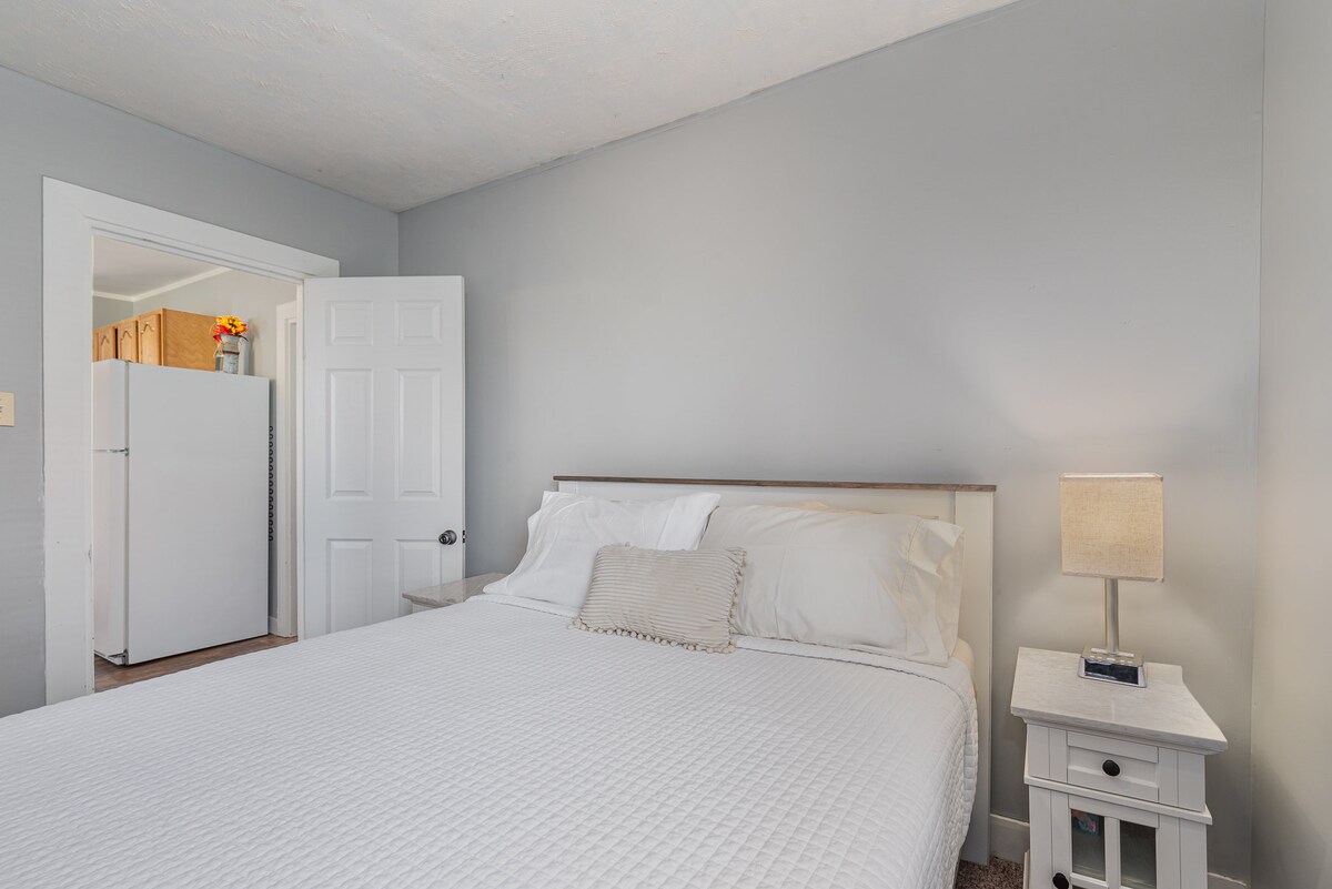 Spálňa 2: manželská posteľ