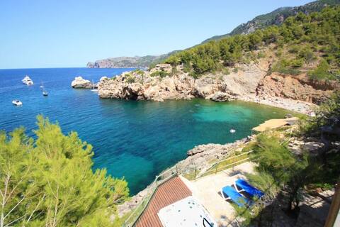 Cala Deia. Best views in Mallorca