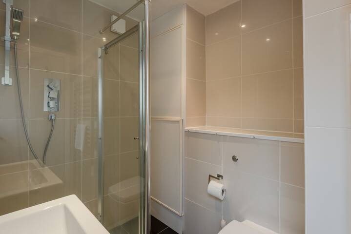 GuestReady – Fantastic 2 bedrooms apartment with garden, Greenwich gallery image 4