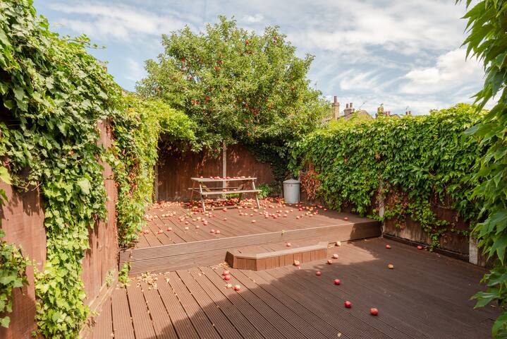 GuestReady – Fantastic 2 bedrooms apartment with garden, Greenwich gallery image 3