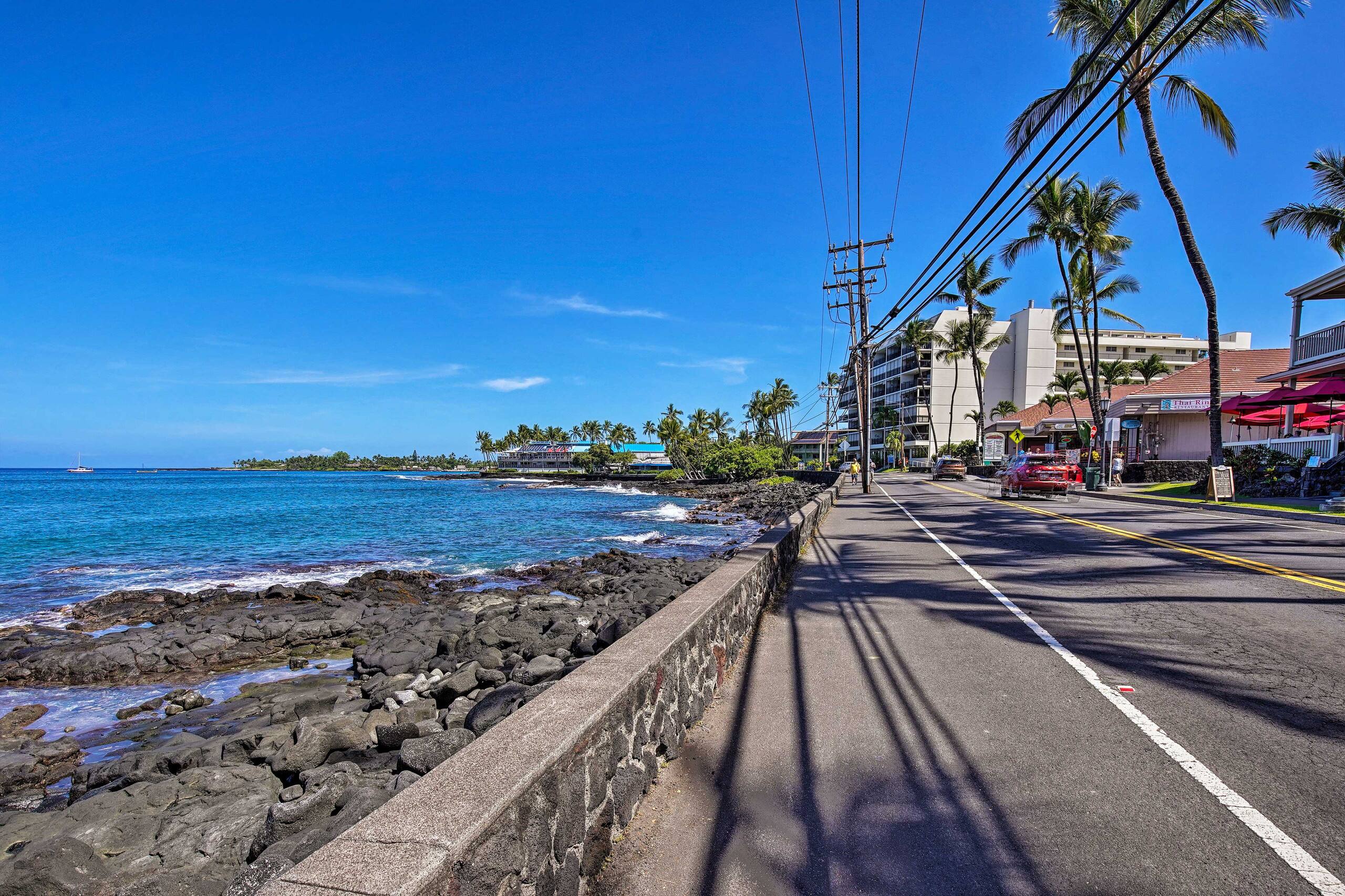 Condo in Kailua-Kona · ★4.47 · 2 bedrooms · 2 beds · 1.5 baths - Image 28