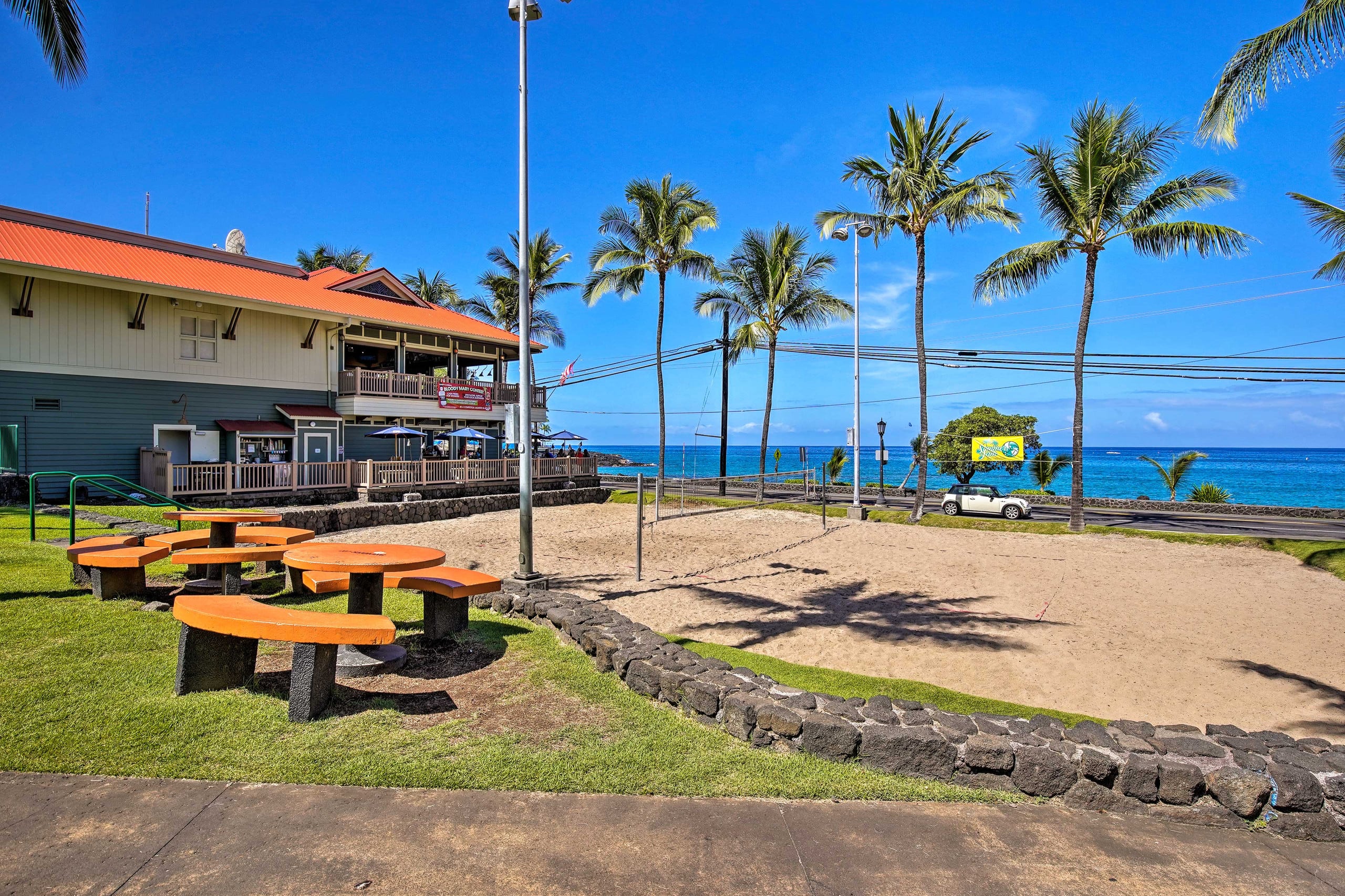 Condo in Kailua-Kona · ★4.47 · 2 bedrooms · 2 beds · 1.5 baths - Image 27