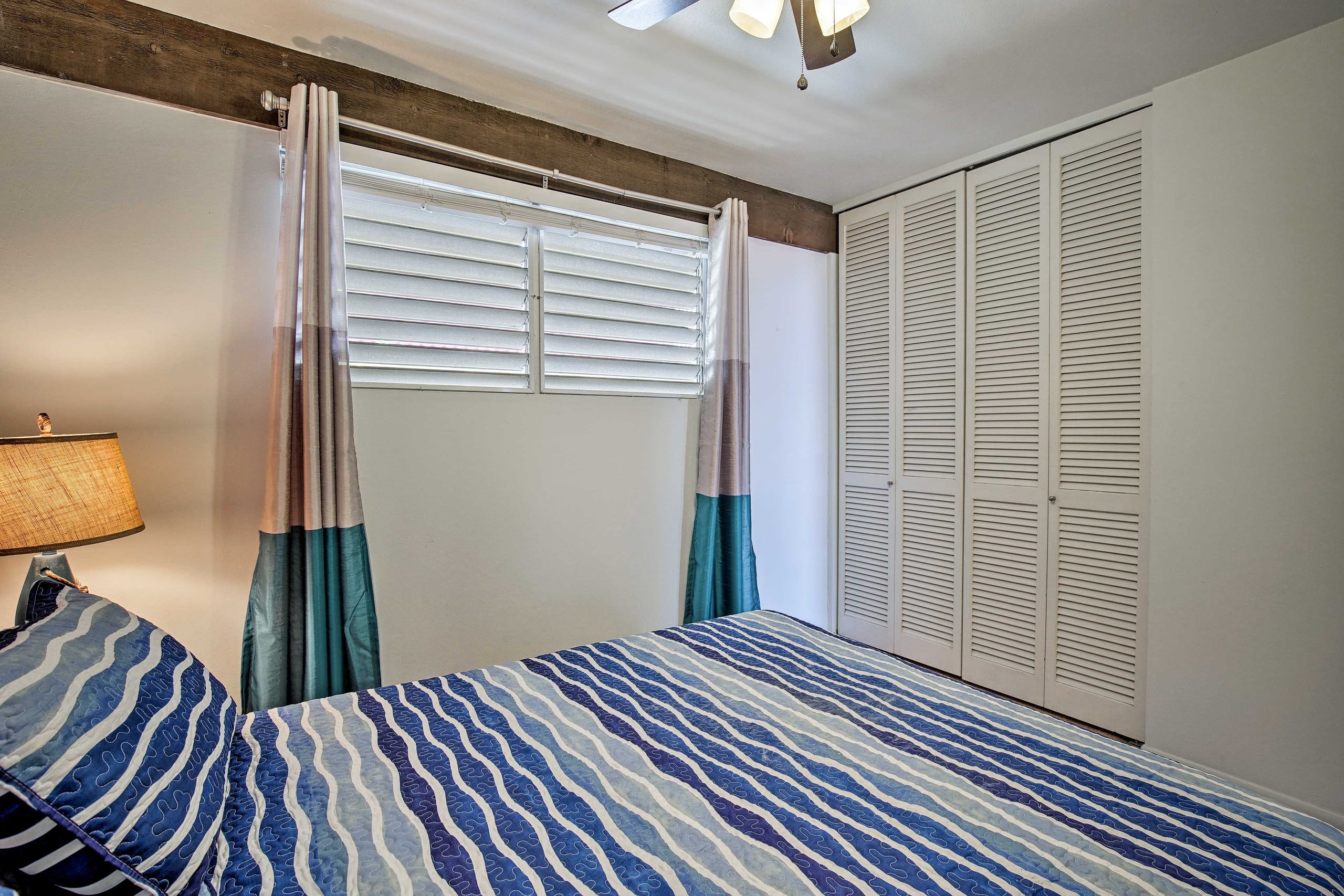 Condo in Kailua-Kona · ★4.47 · 2 bedrooms · 2 beds · 1.5 baths - Image 16