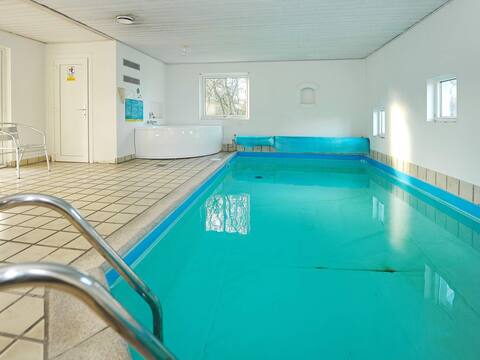 8 person holiday home in oksbøl