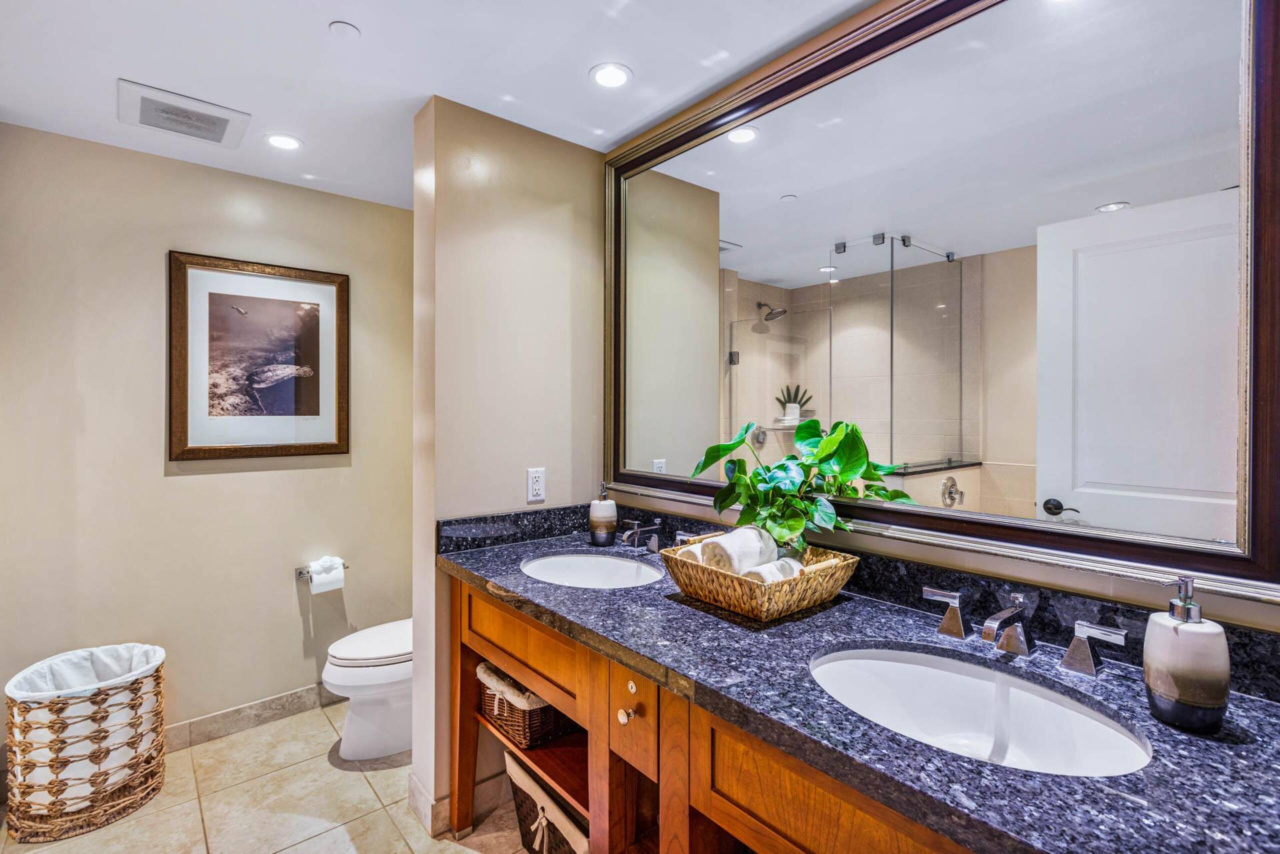 Condo in Lahaina · ★4.91 · 1 bedroom · 2 beds · 1 bath - Image 20