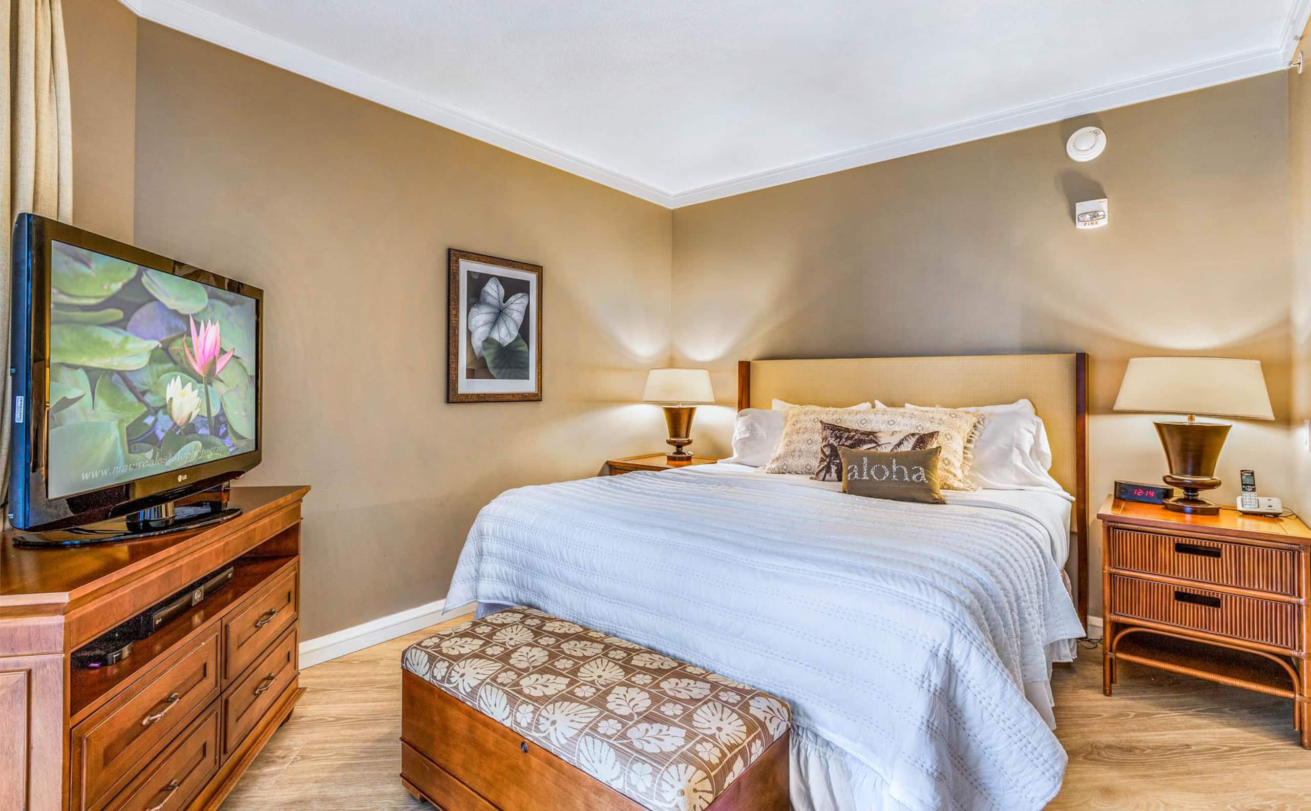 Condo in Lahaina · ★4.91 · 1 bedroom · 2 beds · 1 bath - Image 10