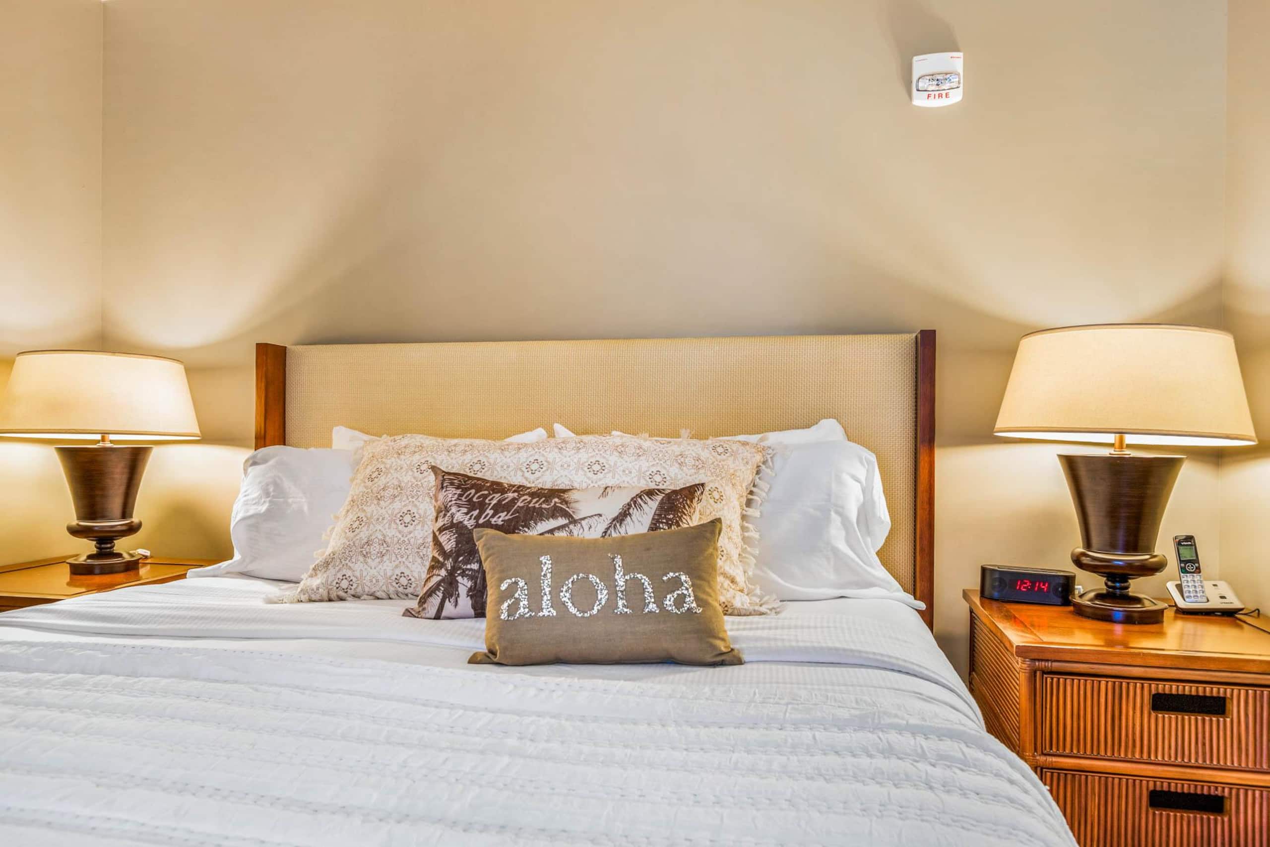 Condo in Lahaina · ★4.91 · 1 bedroom · 2 beds · 1 bath - Image 11