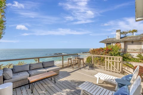 Ocean Front Beach House! Private stairs to Sand!