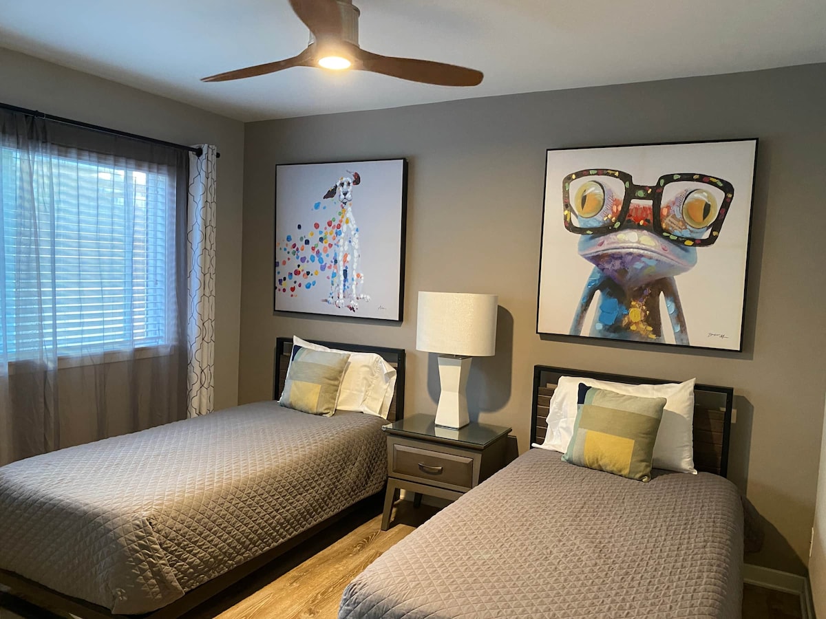 Beach Condo photo 11