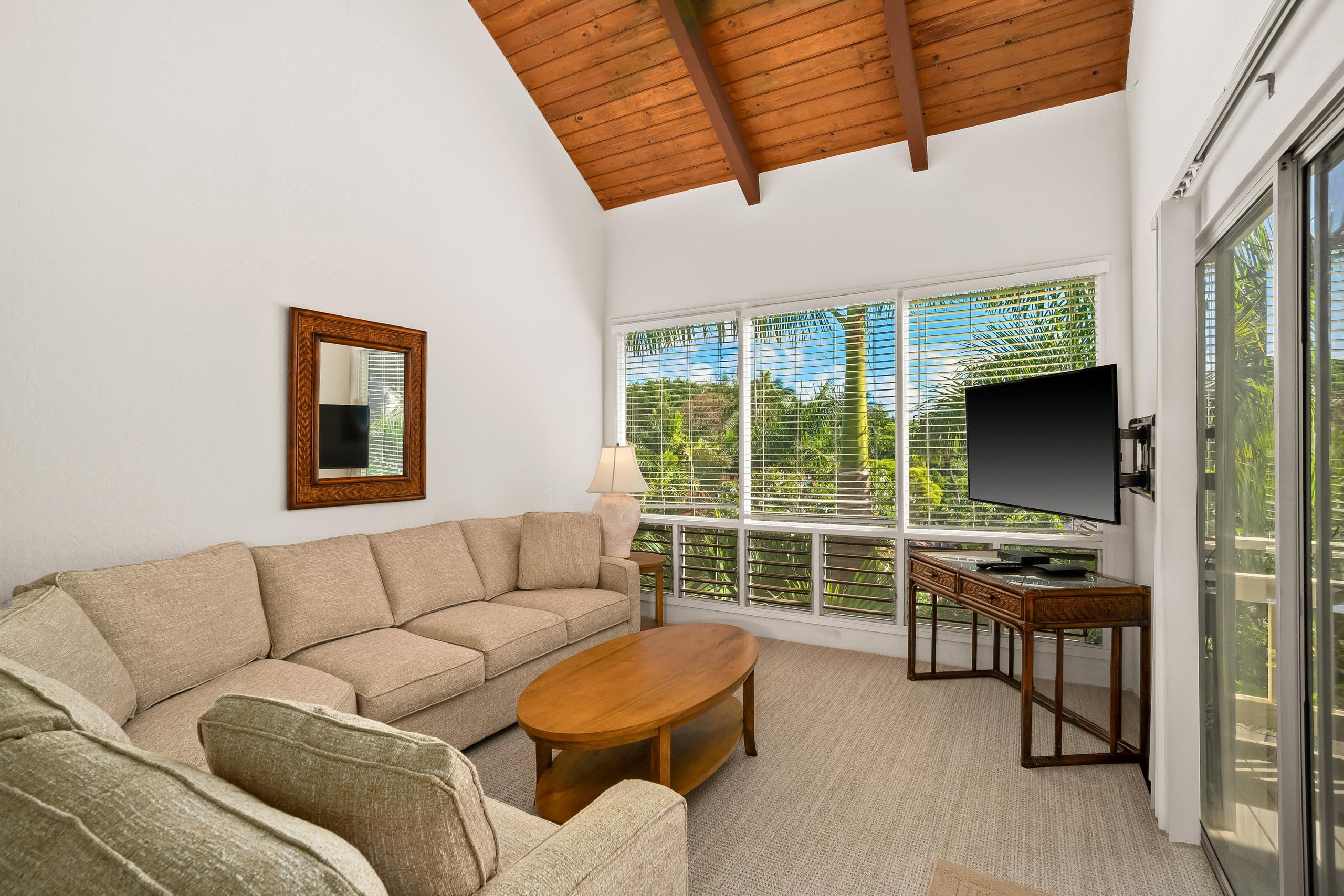 Cabin in Koloa · ★4.41 · 2 bedrooms · 2 beds · 2 private baths - Image 4