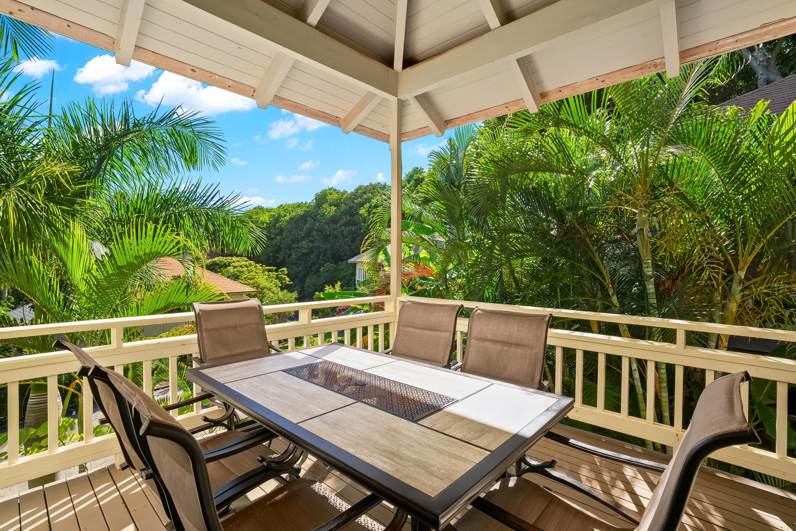 Cabin in Koloa · ★4.41 · 2 bedrooms · 2 beds · 2 private baths - Image 1