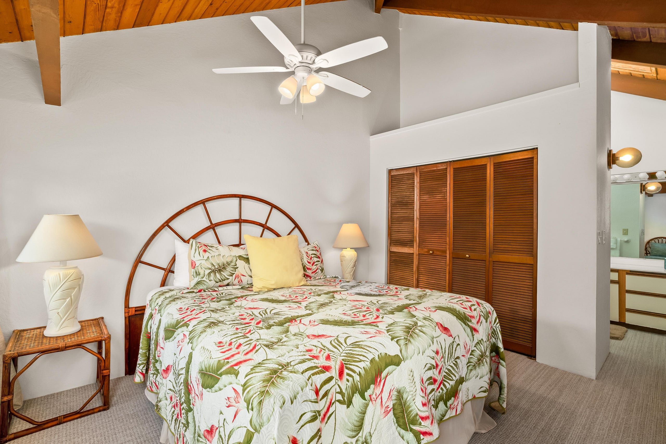 Cabin in Koloa · ★4.41 · 2 bedrooms · 2 beds · 2 private baths - Image 11