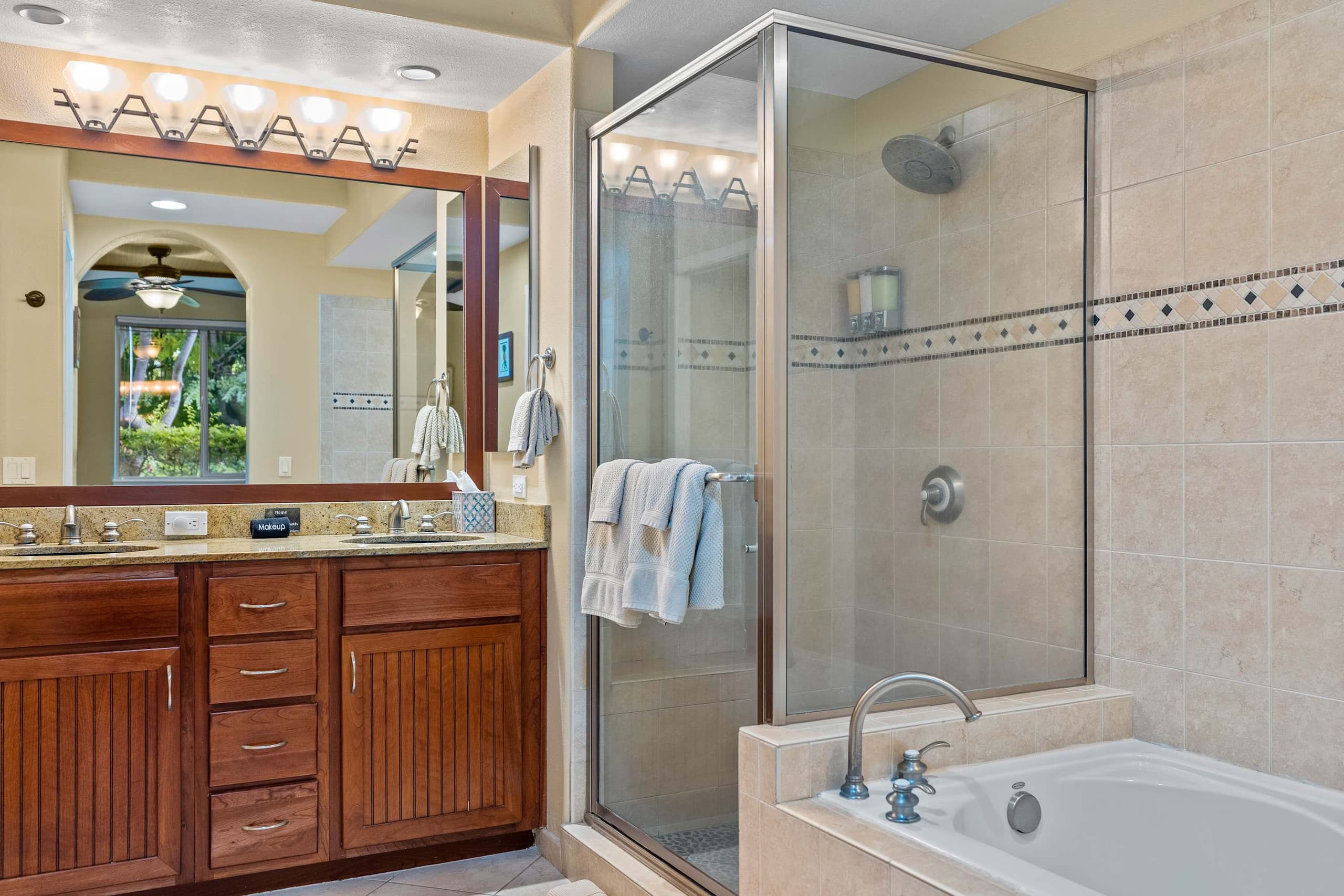 Townhouse in Waimea · ★4.79 · 2 bedrooms · 3 beds · 2 baths - Image 35