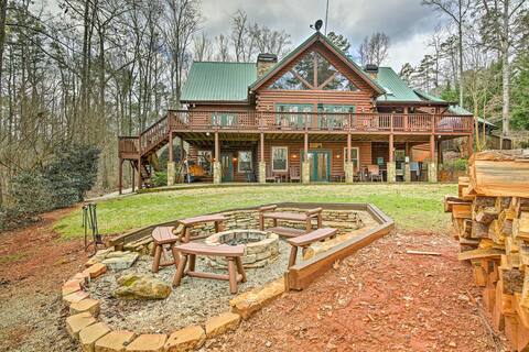 Lake Hartwell Villa w/ Dock, Theater + Hot Tub!